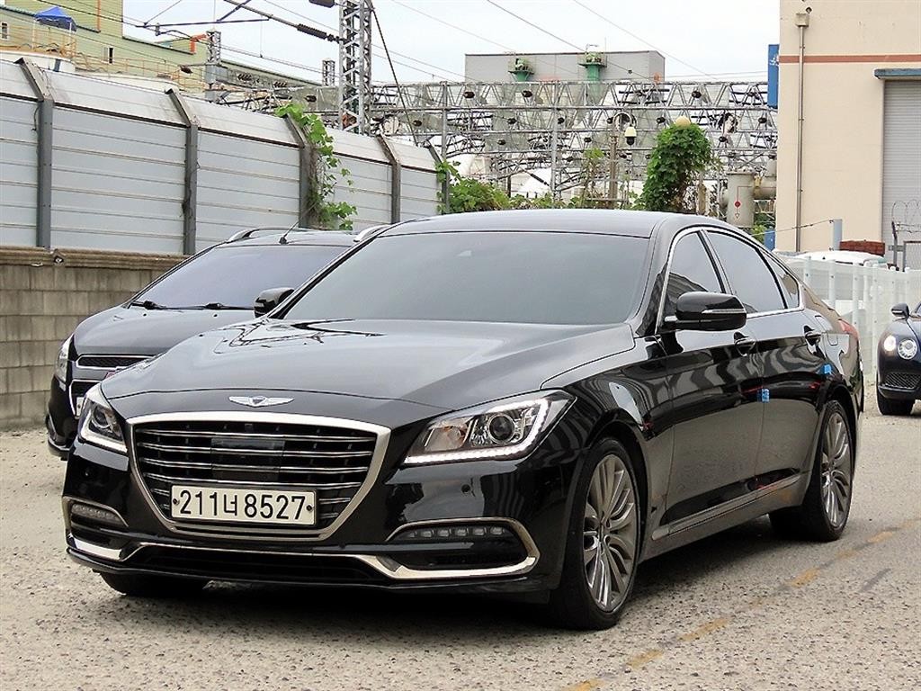 제네시스 G80 3.3 GDI AWD 프리미엄 럭셔리 이미지 2
