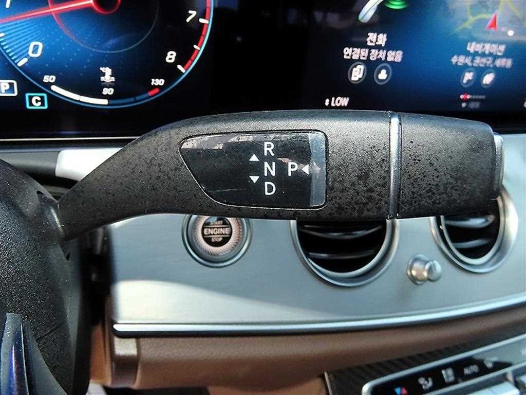 벤츠 E 클래스 E-클래스 W213 E250 아방가르드 이미지 10