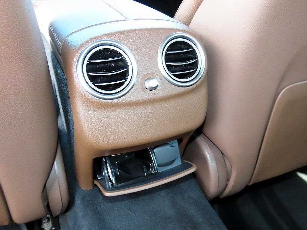 벤츠 E 클래스 E-클래스 W213 E250 아방가르드 이미지 16