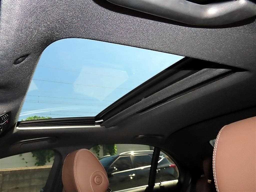 벤츠 E 클래스 E-클래스 W213 E250 아방가르드 이미지 17