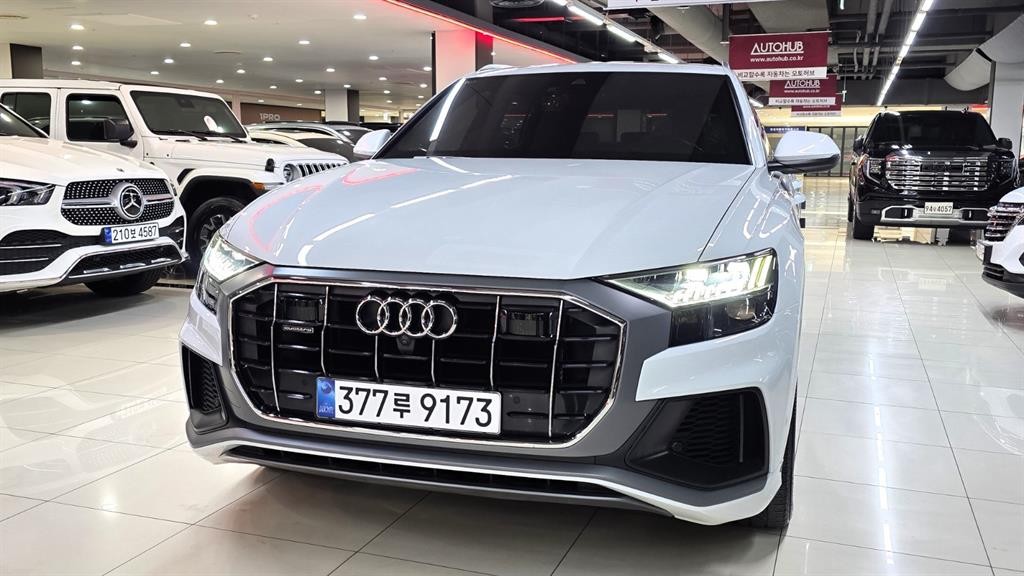 아우디 Q8 50 TDI 콰트로 프리미엄 이미지 1