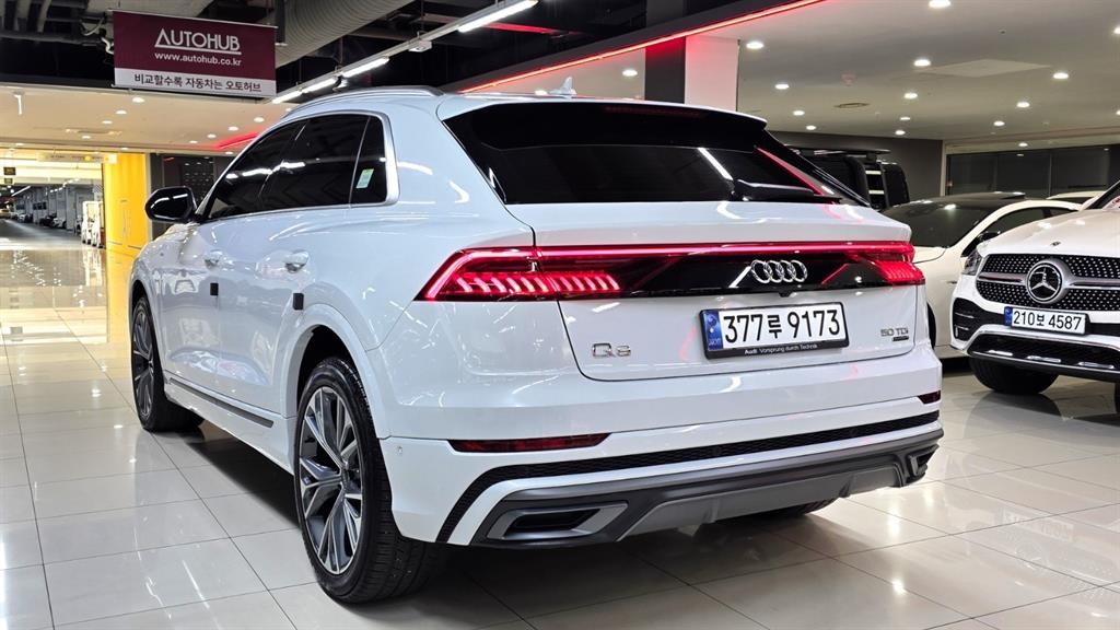 아우디 Q8 50 TDI 콰트로 프리미엄 이미지 19