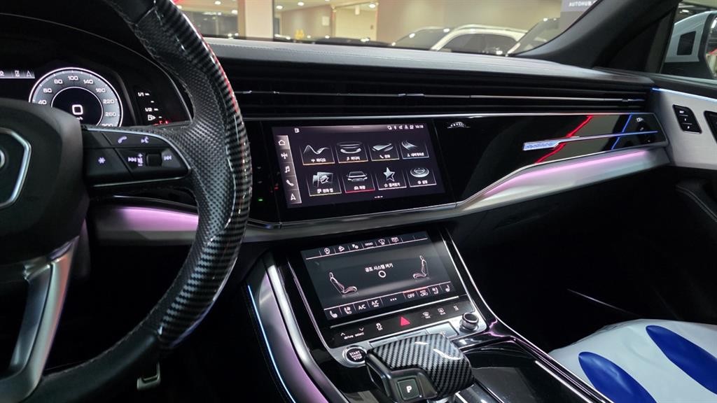 아우디 Q8 50 TDI 콰트로 프리미엄 이미지 4