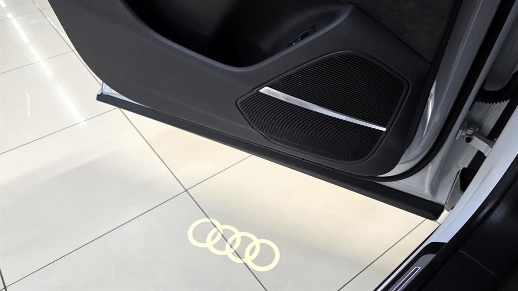 아우디 Q8 50 TDI 콰트로 프리미엄 이미지 8