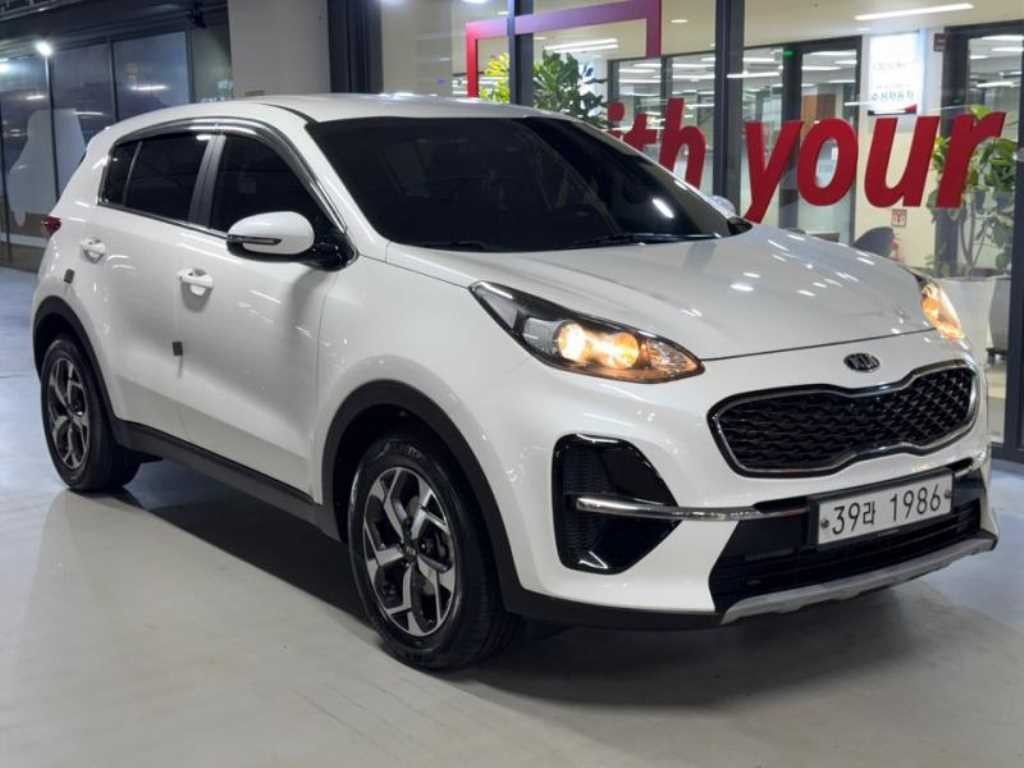 기아 스포티지 스포티지 더 볼드 2.0 디젤 2WD 럭셔리 이미지 2