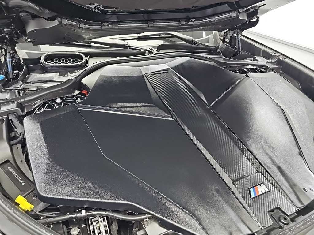 BMW i7 BMW i7 M70 xDrive 이미지 5