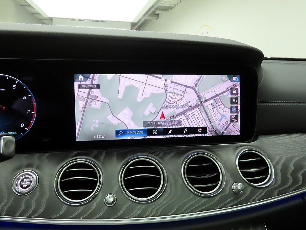 벤츠 E 클래스 E-클래스 W213 E350 4MATIC 아방가르드 이미지 8