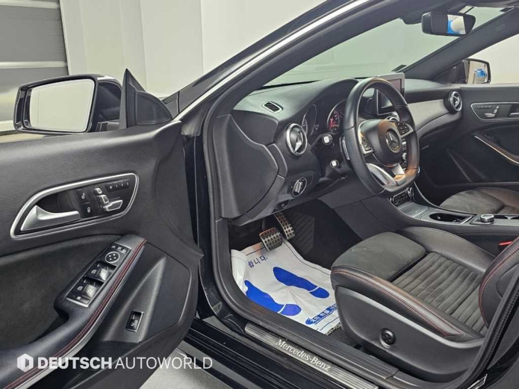 벤츠 CLA 클래스 CLA클래스 CLA 220 AMG LINE 이미지 11