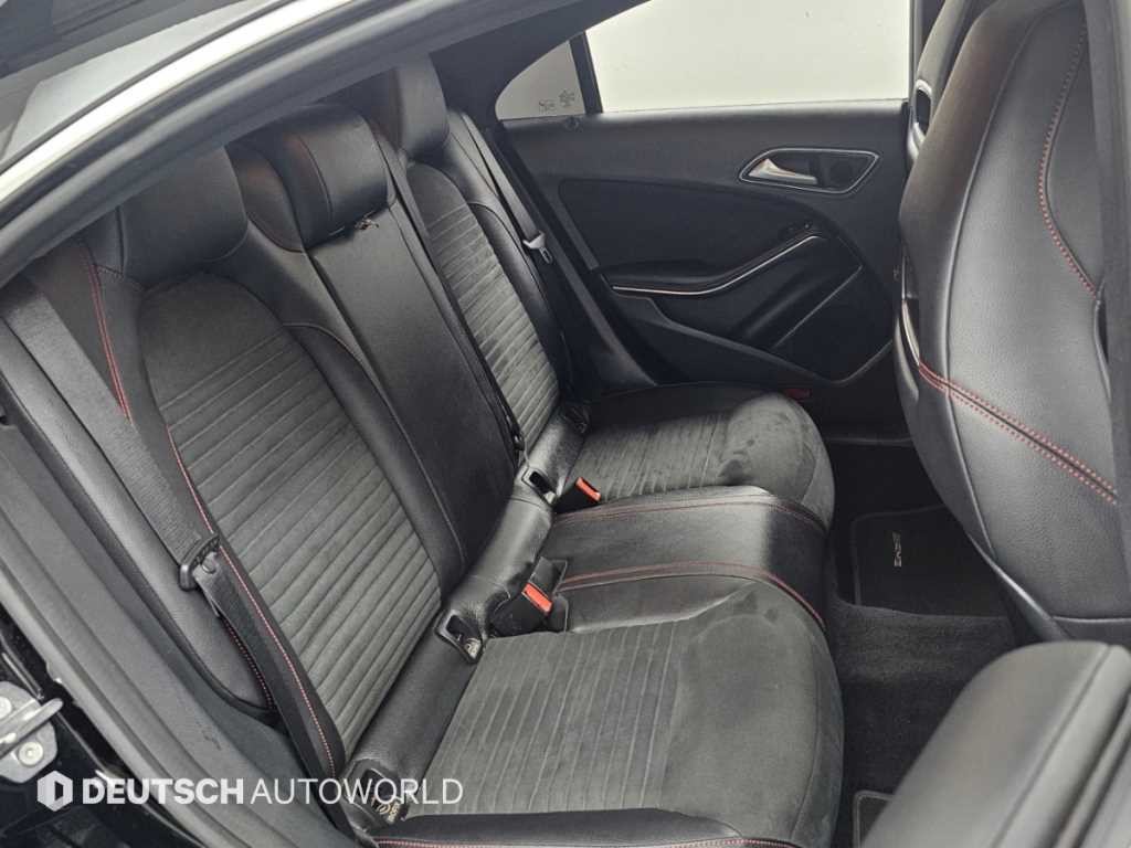 벤츠 CLA 클래스 CLA클래스 CLA 220 AMG LINE 이미지 12