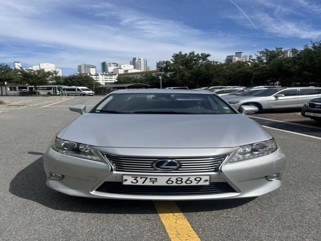 렉서스 ES 뉴ES300h 슈프림 이미지 1