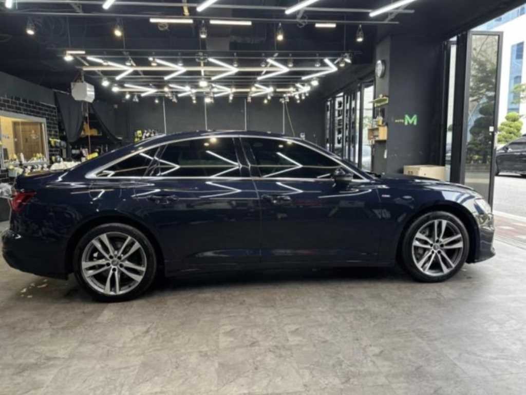 아우디 A6 A6 (C8) 45 TDI 콰트로 프리미엄 이미지 2