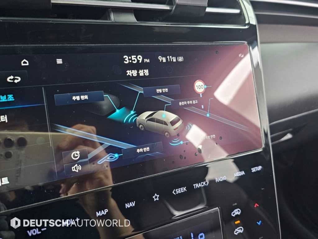 현대 투싼 투싼 (NX4) 디젤 2.0 2WD 인스퍼레이션 이미지 15