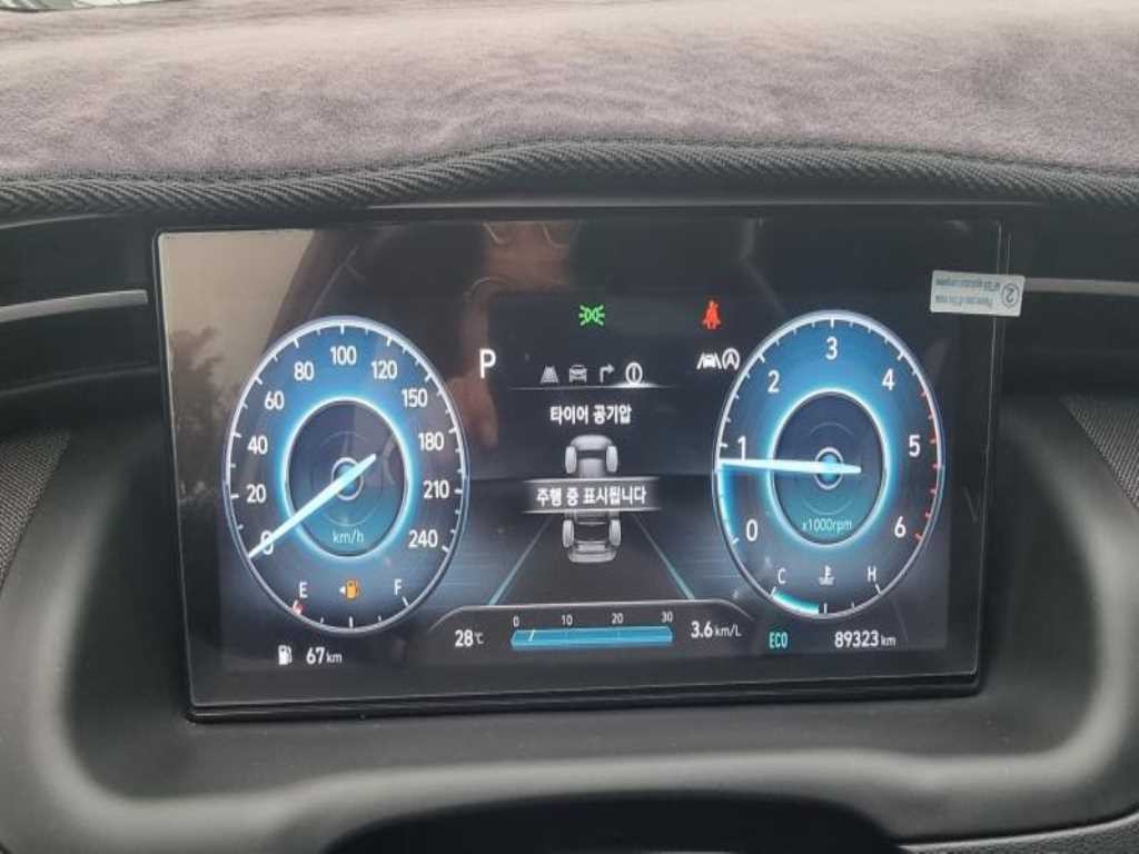 현대 투싼 투싼 (NX4) 디젤 2.0 2WD 인스퍼레이션 이미지 19