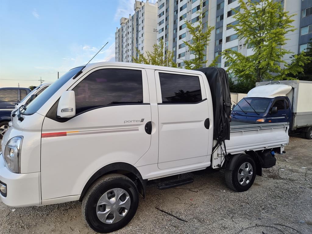 소형화물 카고(소형) [카고]포터2 4WD/더블캡/장축 프리미엄 이미지 2
