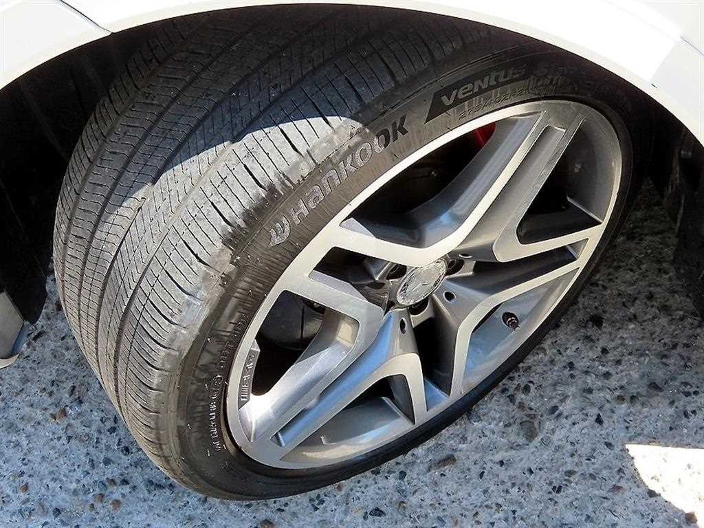 벤츠 GLE 클래스 GLE 클래스 W166 GLE 350 d 4MATIC 이미지 20