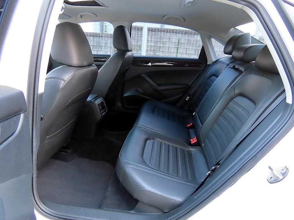 폭스바겐 파사트 더 뉴 파사트 1.8 TSI 이미지 6