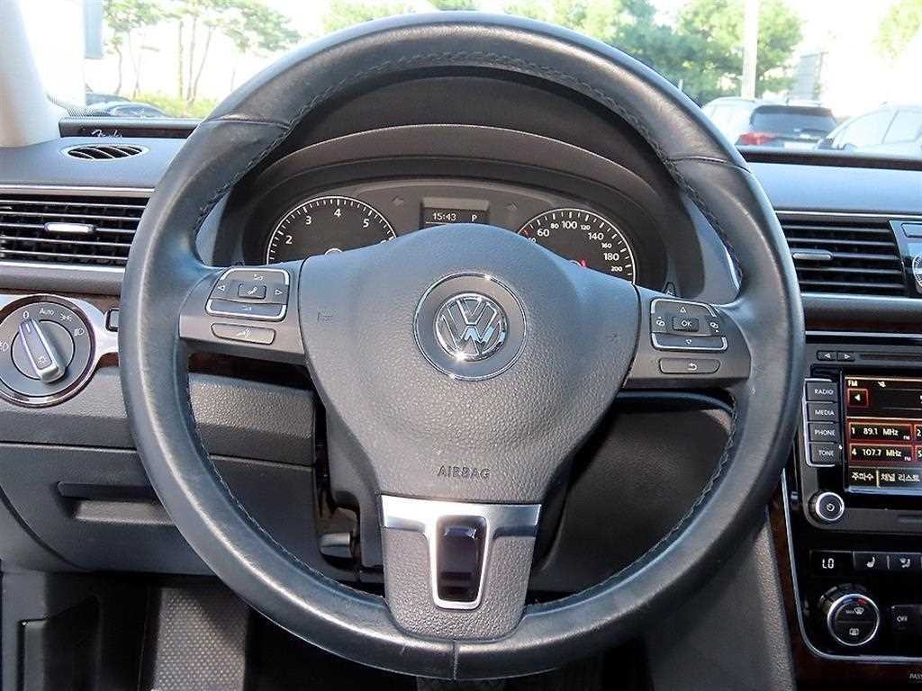 폭스바겐 파사트 더 뉴 파사트 1.8 TSI 이미지 8