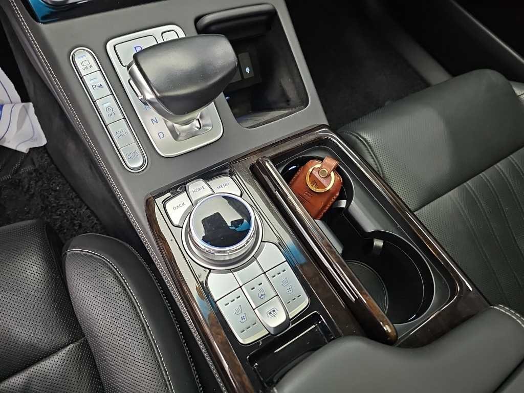 제네시스 G90 3.3 T AWD 프리미엄 럭셔리 이미지 8