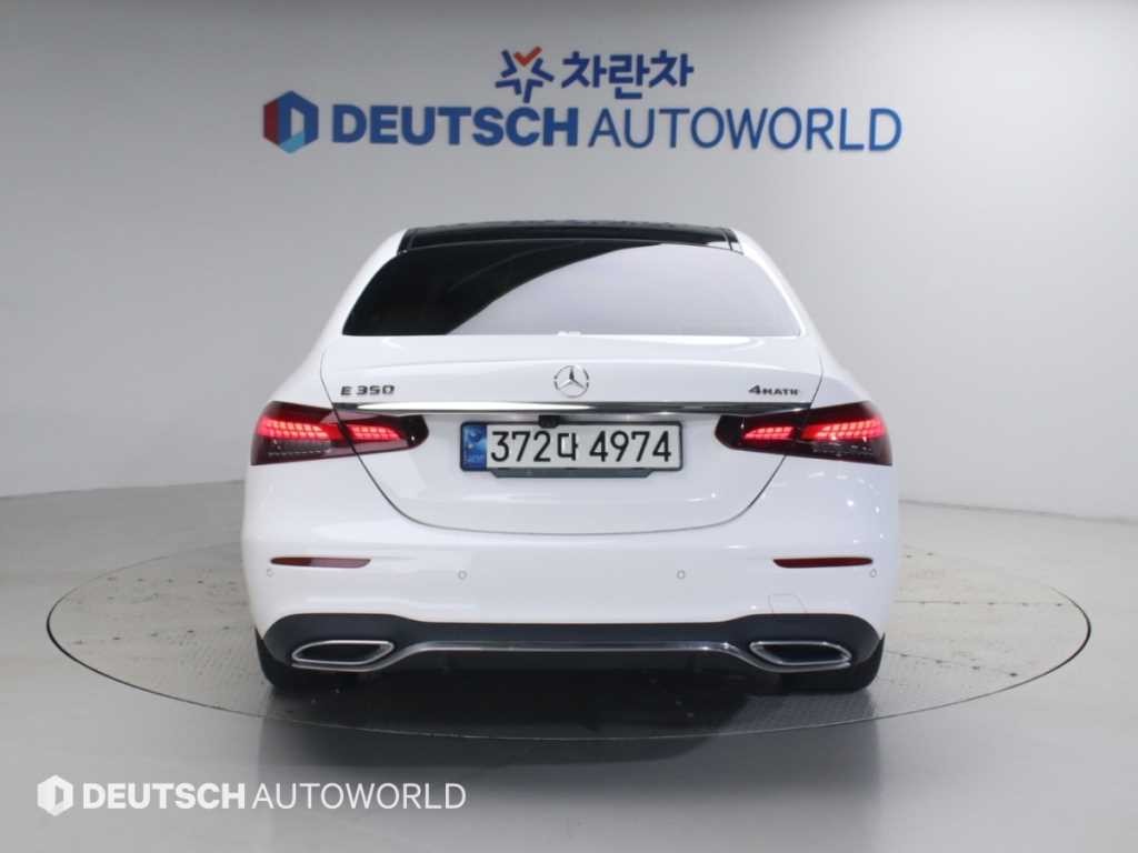벤츠 E 클래스 E-클래스 W213 E350 4MATIC AMG LINE 이미지 4
