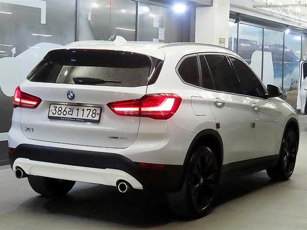 BMW X1 X1 (F48) xDrive 20i 어드밴티지 이미지 4