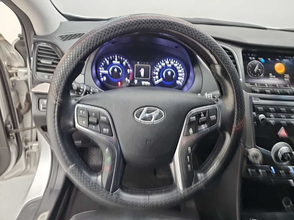 현대 그랜저 그랜저 HG HG220 PREMIUM 기본형 이미지 9