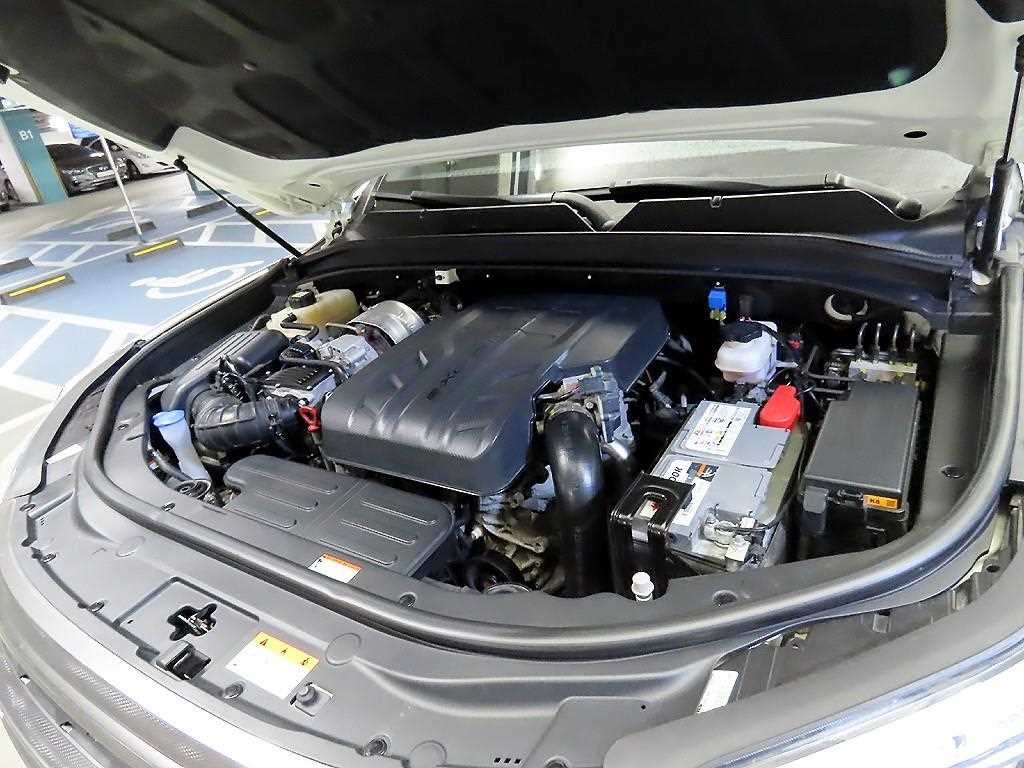 KG모빌리티(쌍용) 렉스턴 더 뉴 렉스턴 스포츠 디젤 2.2 4WD 프레스티지 이미지 19
