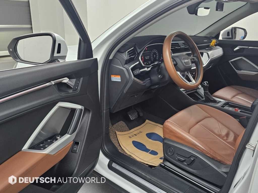 아우디 Q3 Q3 (F3) 35 TDI 스포트백 이미지 11