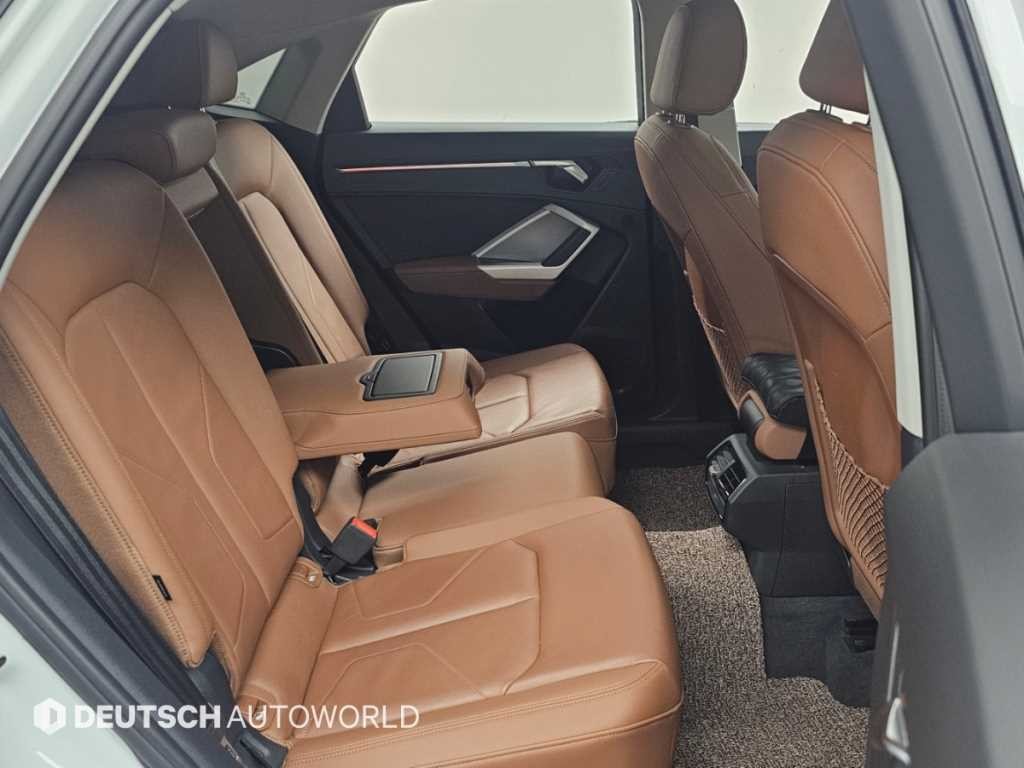 아우디 Q3 Q3 (F3) 35 TDI 스포트백 이미지 12