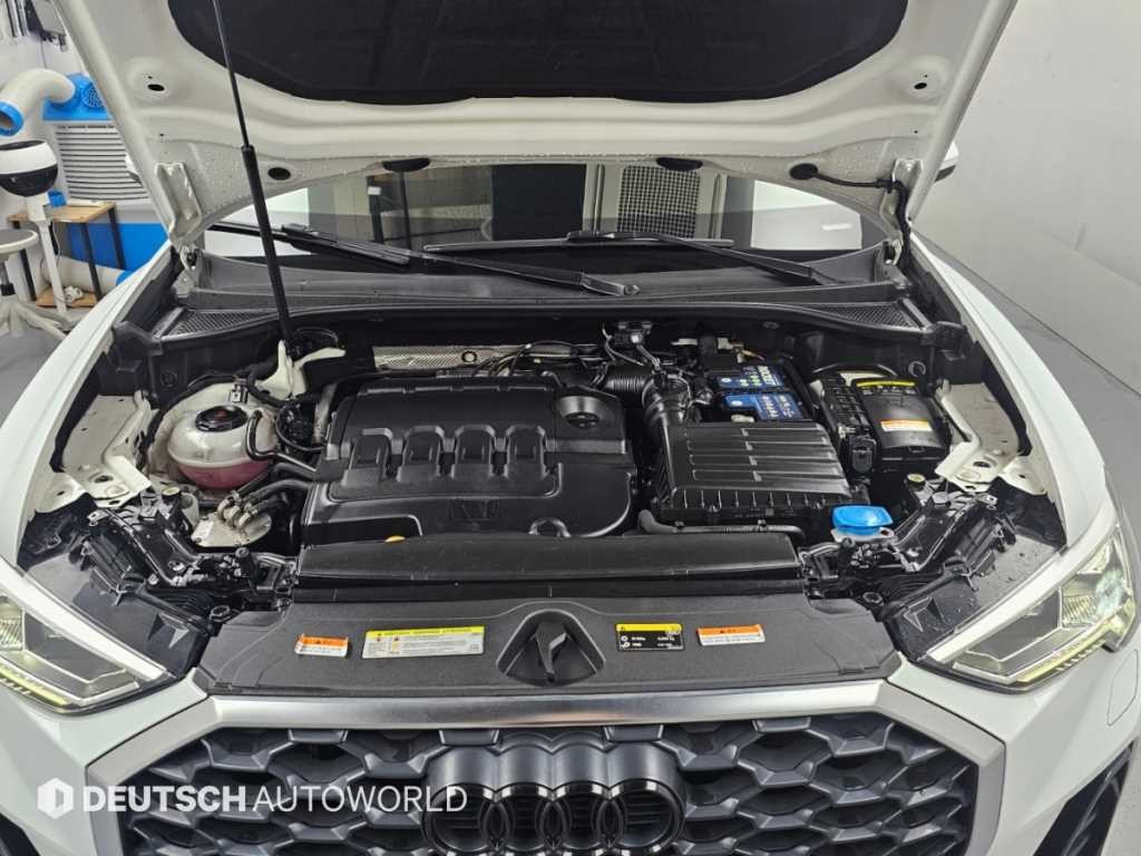 아우디 Q3 Q3 (F3) 35 TDI 스포트백 이미지 6