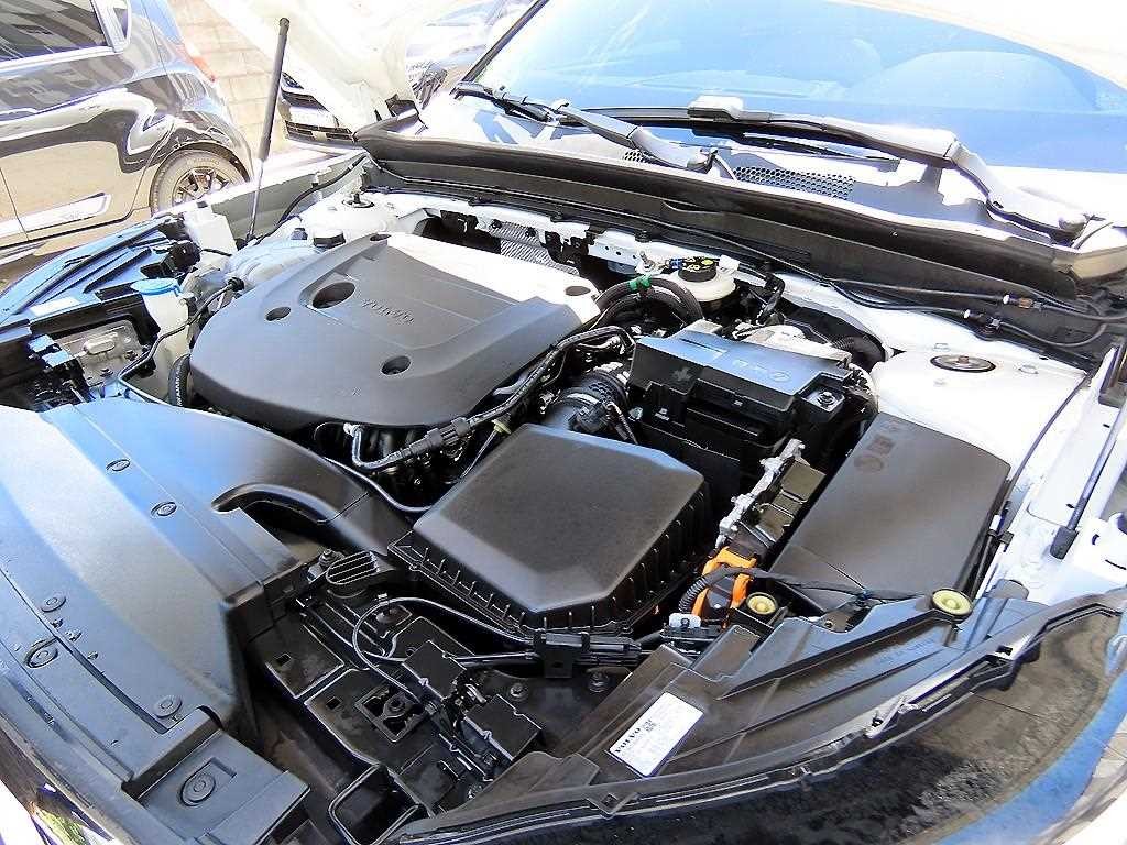 볼보 XC40 B4 AWD 얼티메이트 브라이트 이미지 19
