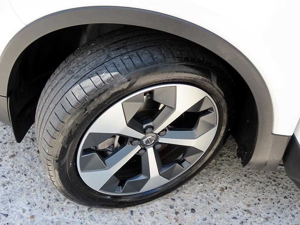 볼보 XC40 B4 AWD 얼티메이트 브라이트 이미지 20