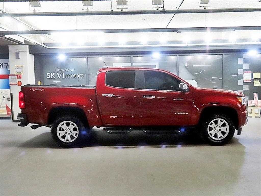 쉐보레 콜로라도 3.6 익스트림-X 4WD 이미지 3