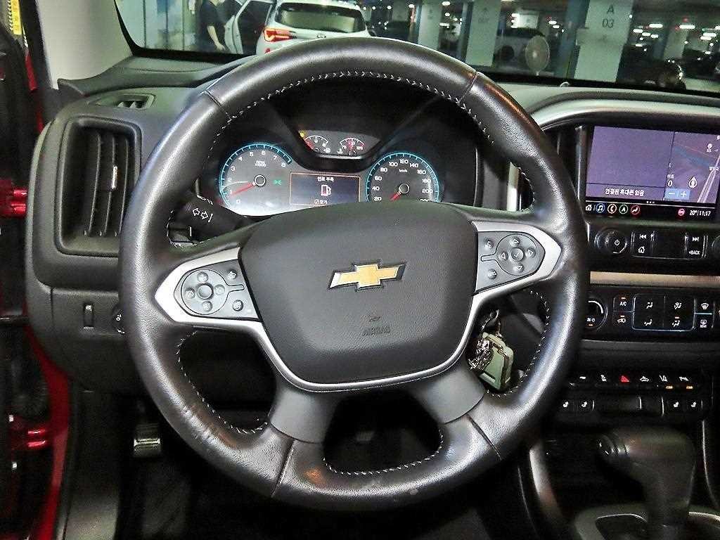 쉐보레 콜로라도 3.6 익스트림-X 4WD 이미지 8
