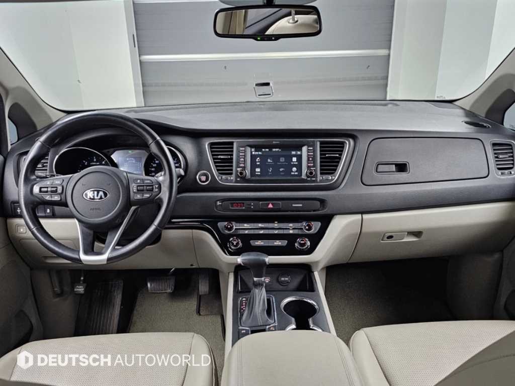 기아 카니발 더 뉴 카니발 디젤 9인승 럭셔리 이미지 7