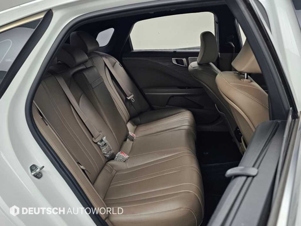 기아 K8 2.5 2WD 노블레스 이미지 14