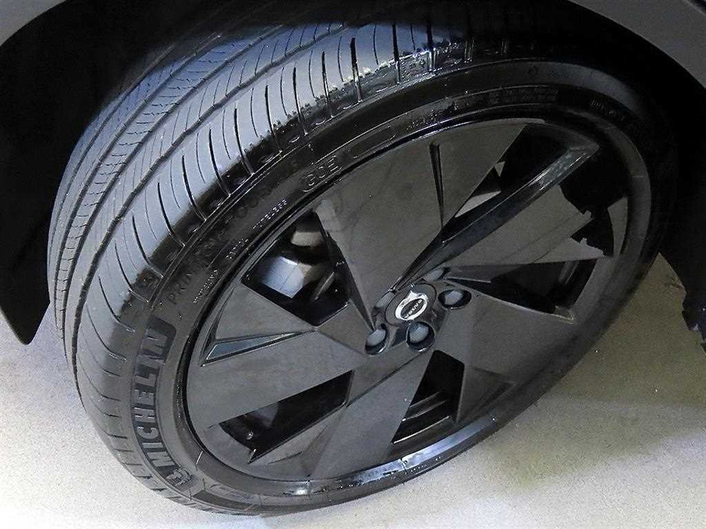 볼보 XC40 B4 AWD 플러스 브라이트 이미지 20