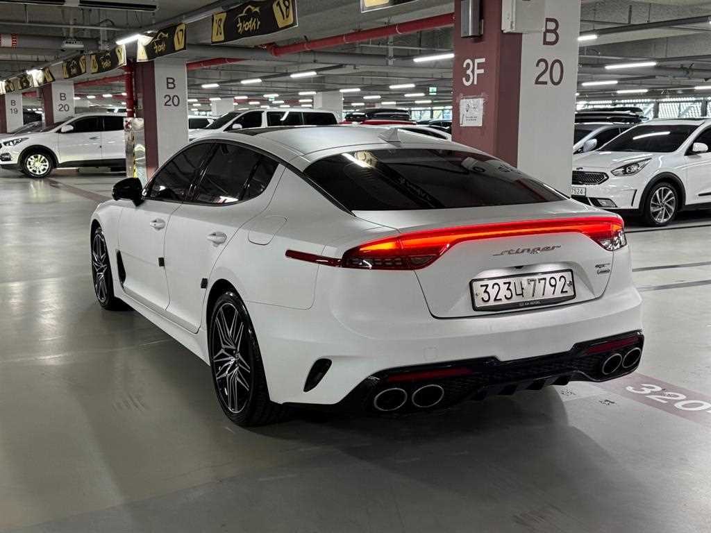 기아 스팅어 스팅어 마이스터 AWD 3.3 GT 마스터즈 터보 패키지 이미지 4