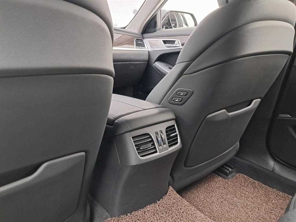 제네시스 G80 3.3 GDI AWD 프리미엄 럭셔리 이미지 16