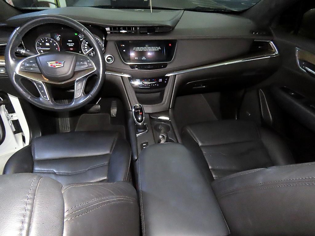 캐딜락 XT5 3.6 플래티넘 AWD 이미지 10