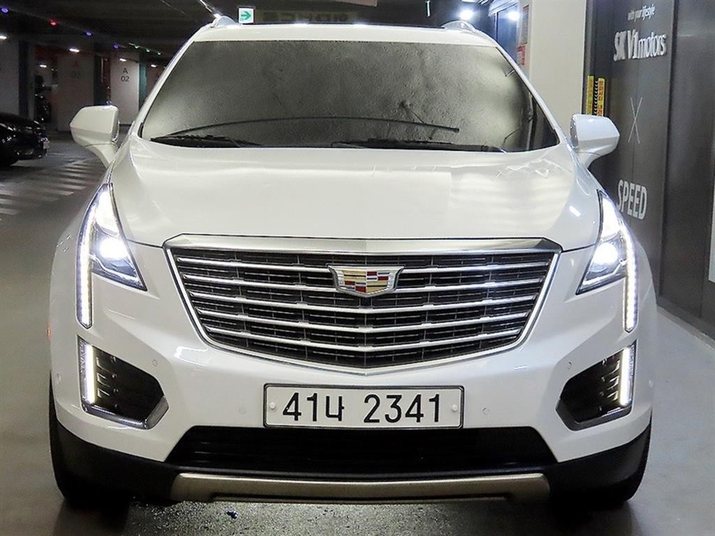 캐딜락 XT5 3.6 플래티넘 AWD 이미지 2