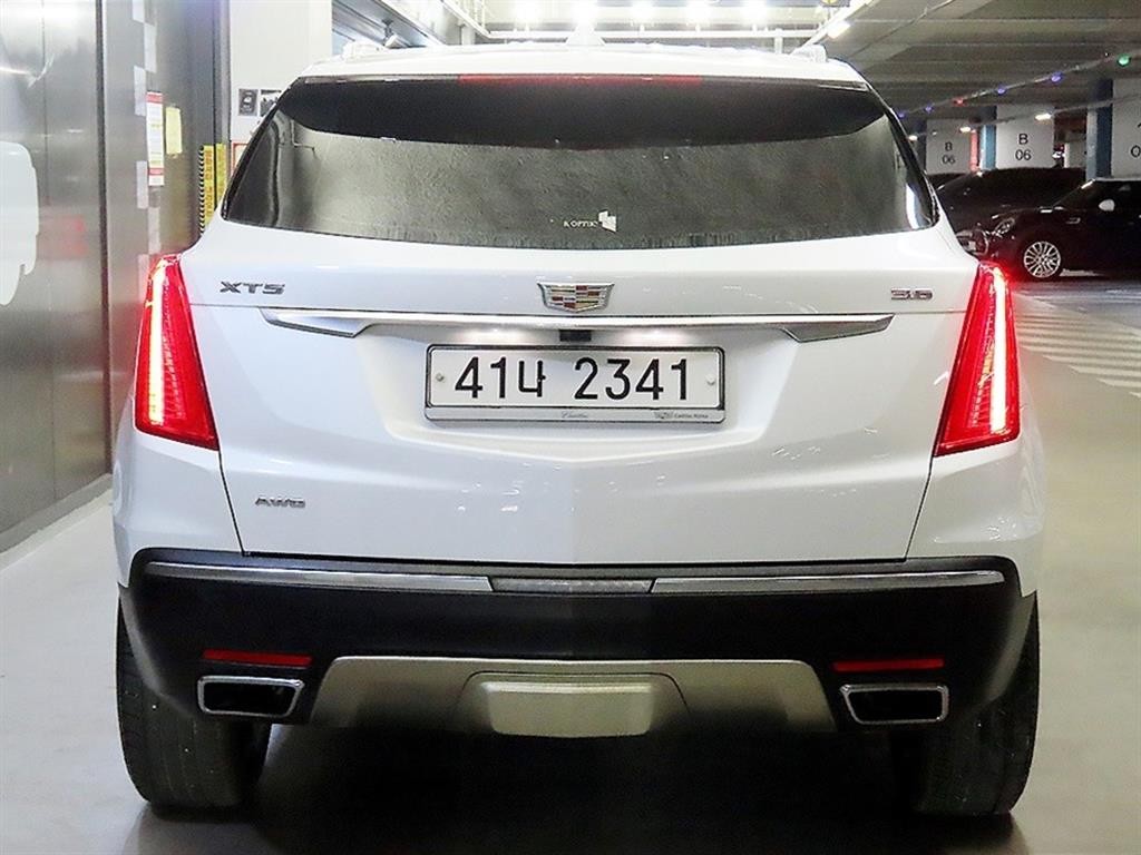 캐딜락 XT5 3.6 플래티넘 AWD 이미지 5