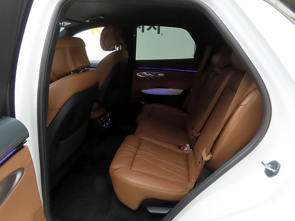 제네시스 GV70 2.5T 가솔린 AWD 이미지 14