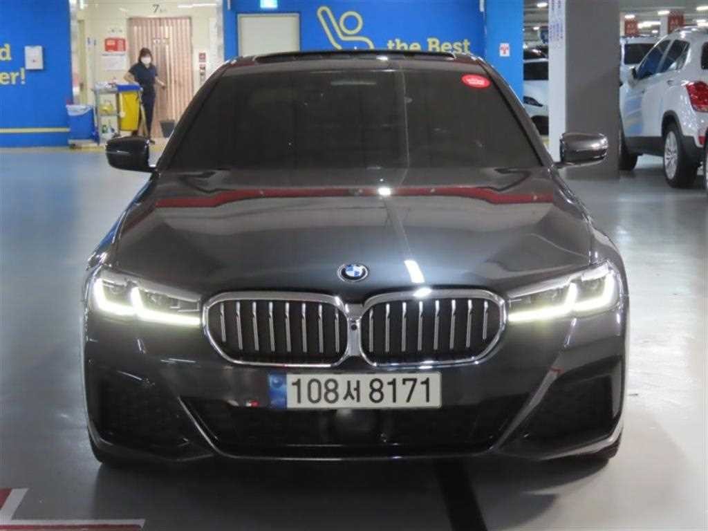 BMW 5시리즈 5시리즈 (G30) 530i M 스포츠 이미지 1