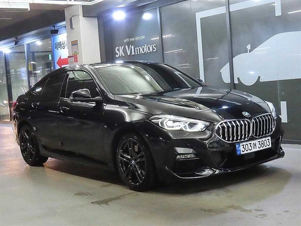 BMW 2시리즈 2시리즈 그란쿠페 (F44) 220i M 스포츠 이미지 1
