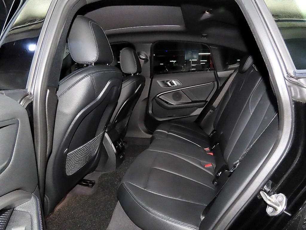 BMW 2시리즈 2시리즈 그란쿠페 (F44) 220i M 스포츠 이미지 7