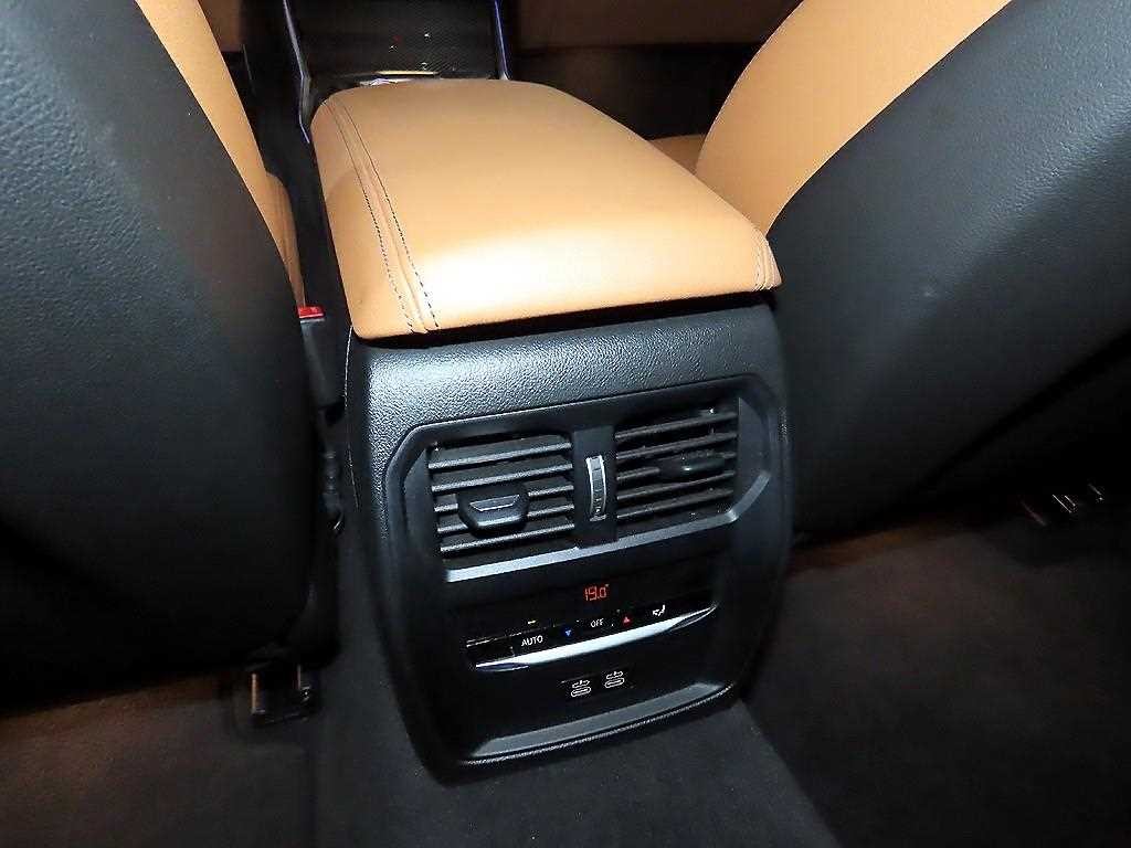 BMW 3시리즈 3시리즈 (G20) M340i 이미지 16
