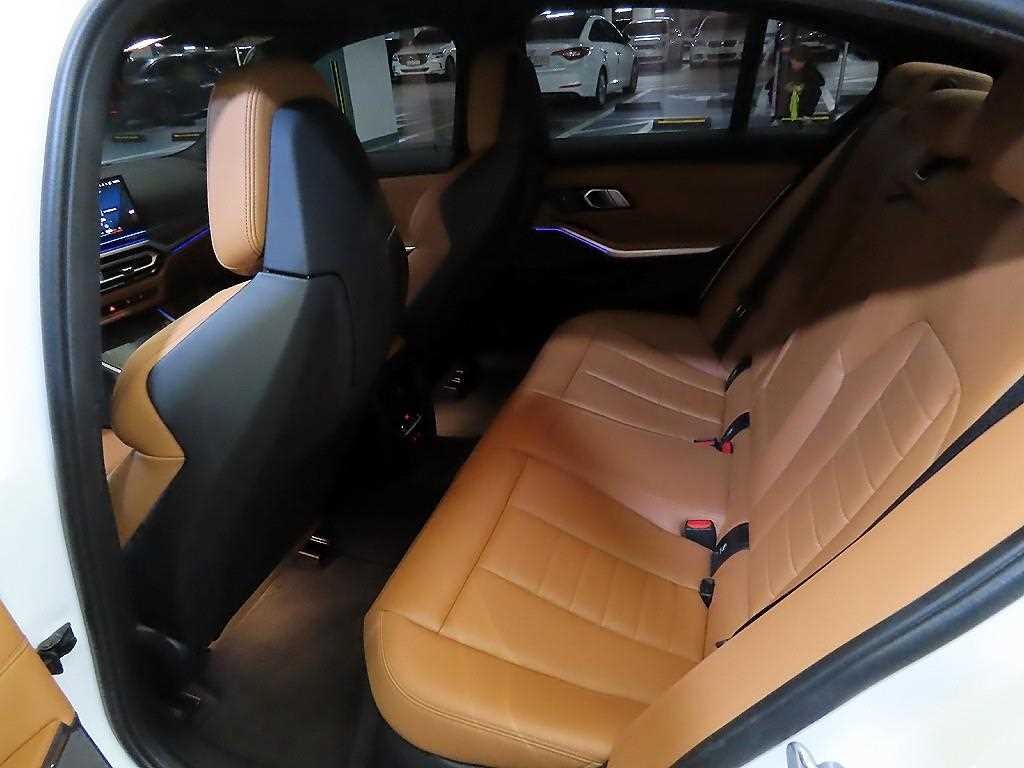 BMW 3시리즈 3시리즈 (G20) M340i 이미지 7