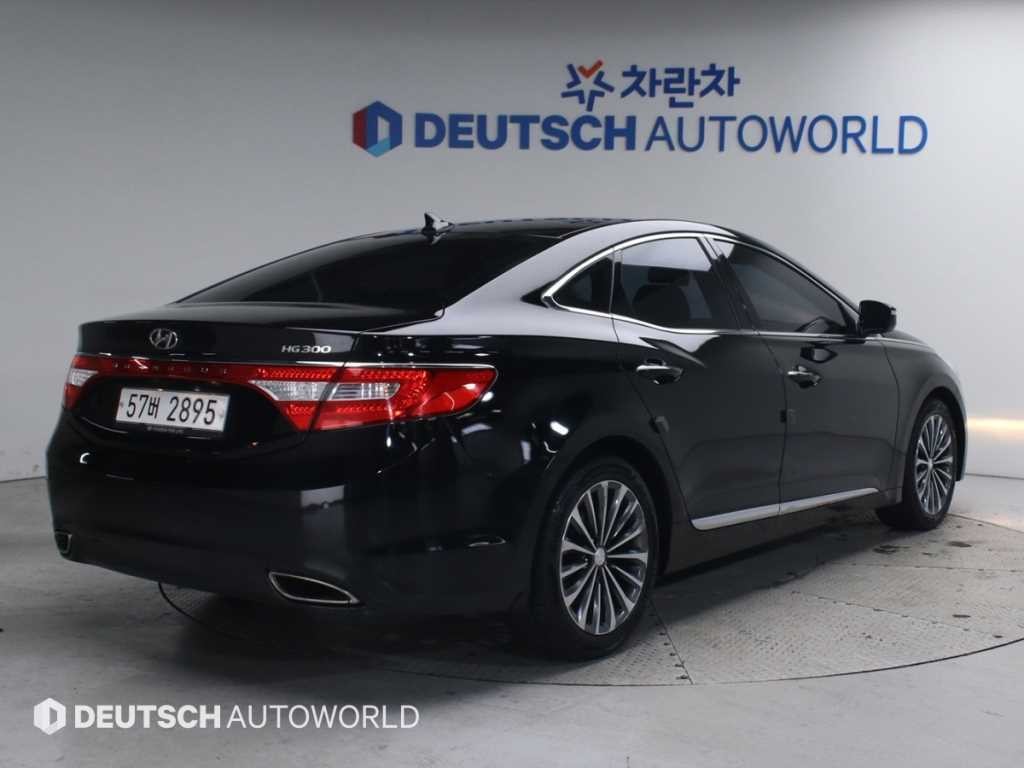현대 그랜저 그랜저 HG HG300 PREMIUM 이미지 2