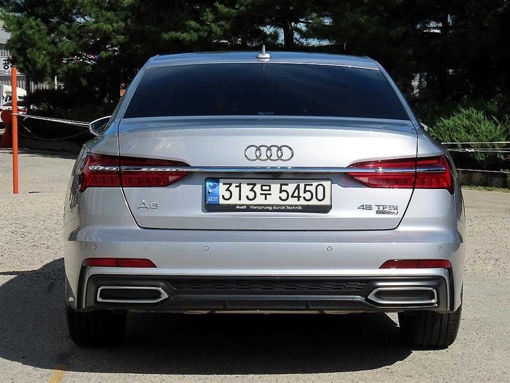 아우디 A6 A6 (C8) 45 TFSI 프리미엄 이미지 4