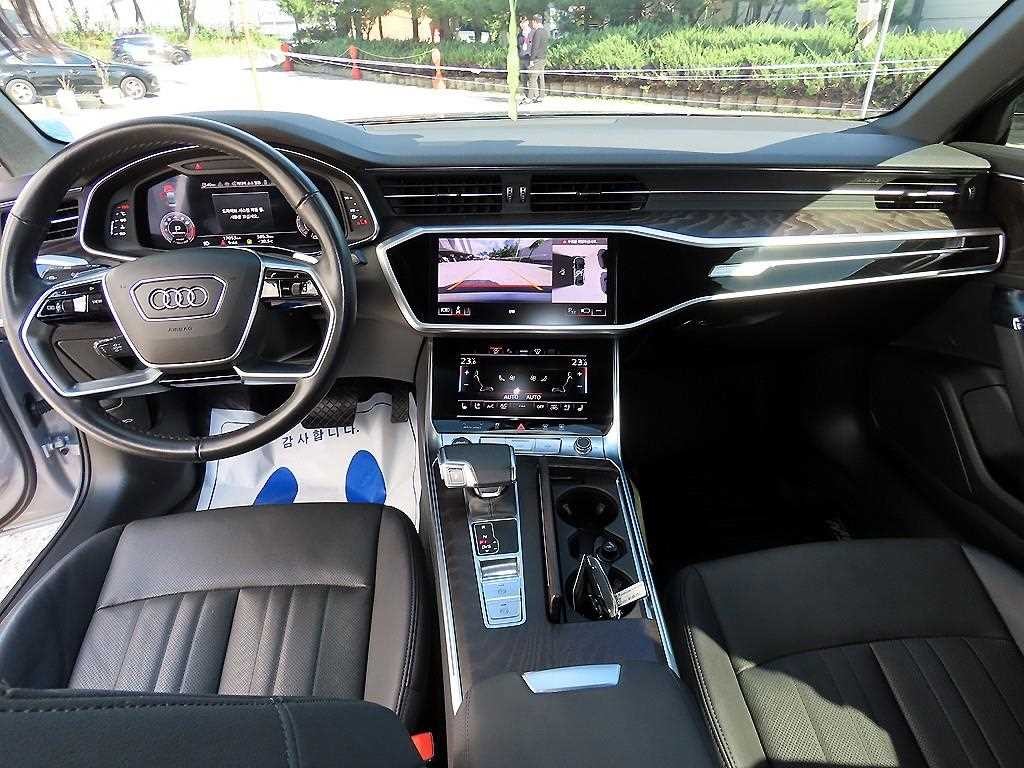 아우디 A6 A6 (C8) 45 TFSI 프리미엄 이미지 7